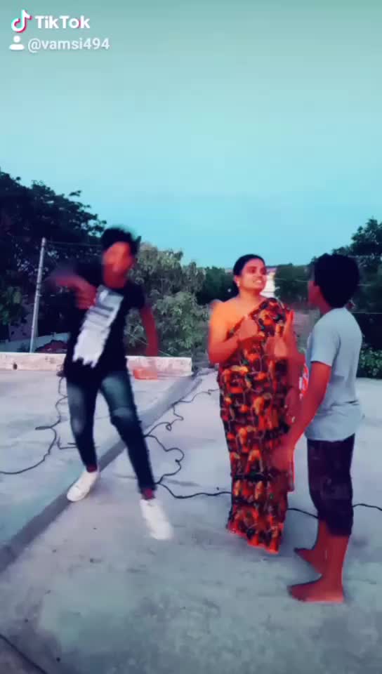 @vamsi143