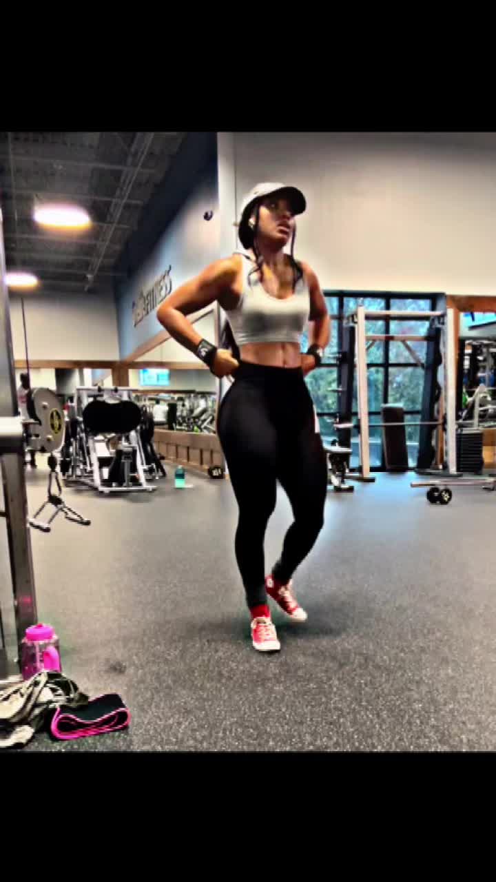 @FitBody_Fairley