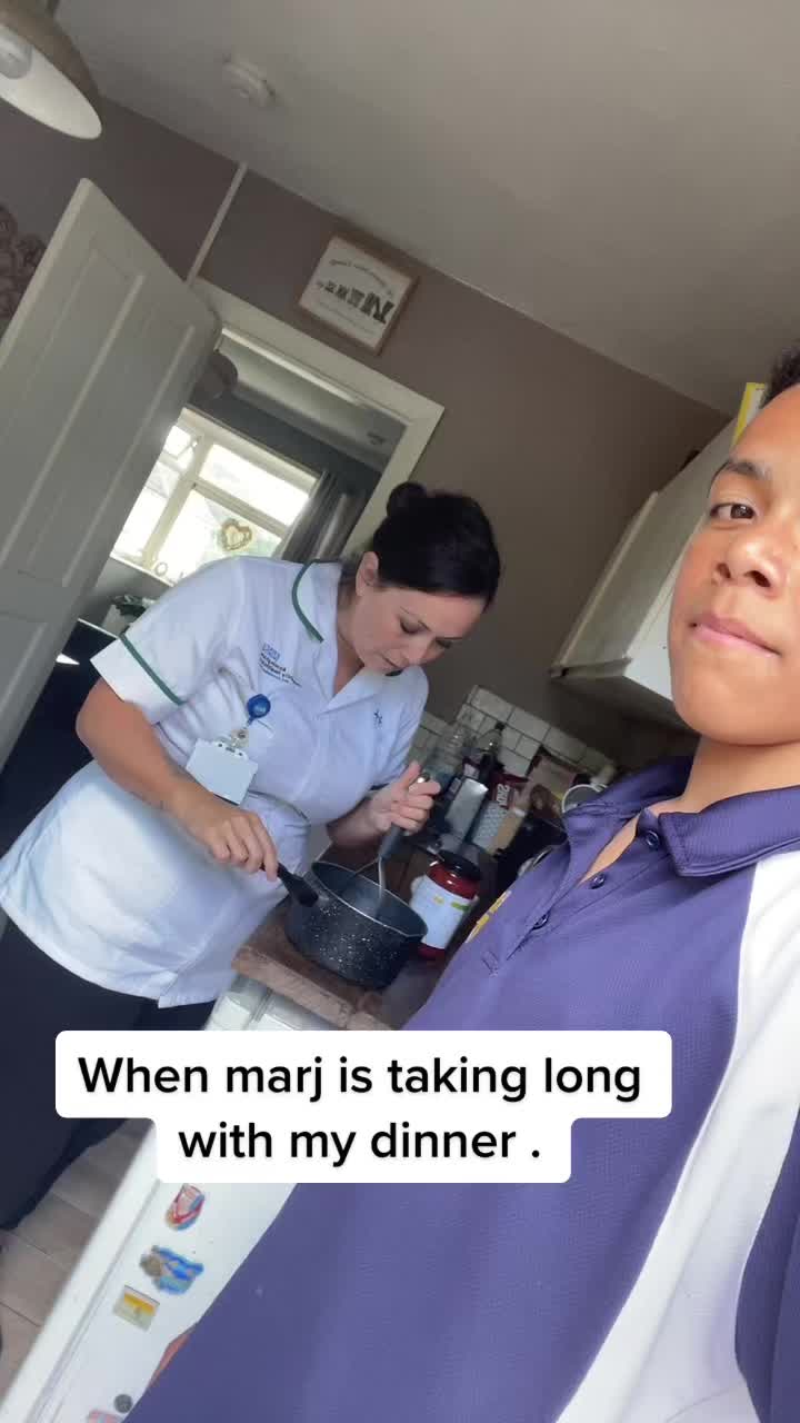 @Miss bee ๐