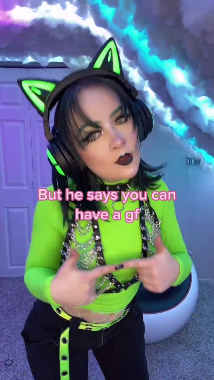 @Rave Kitty