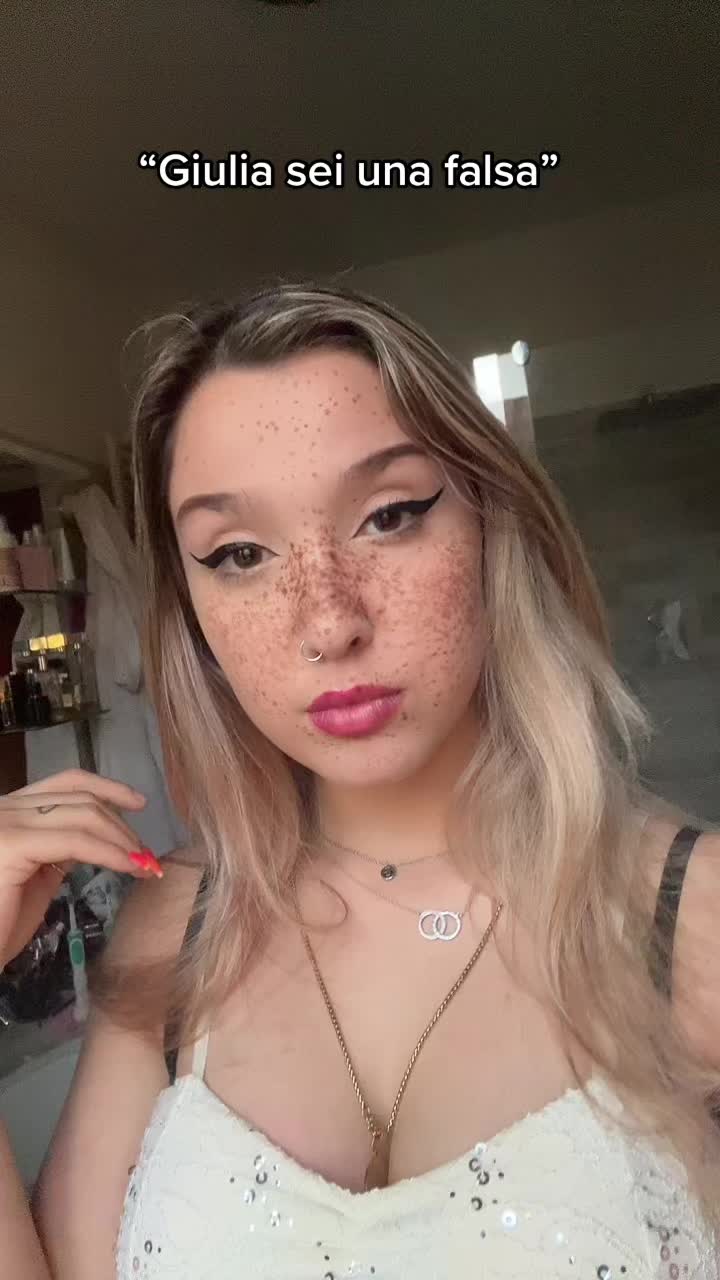 @Giulia Šbâm Cavedoni