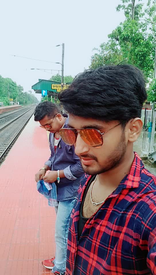 @🦁💥💣SURAJ💣💥🦁