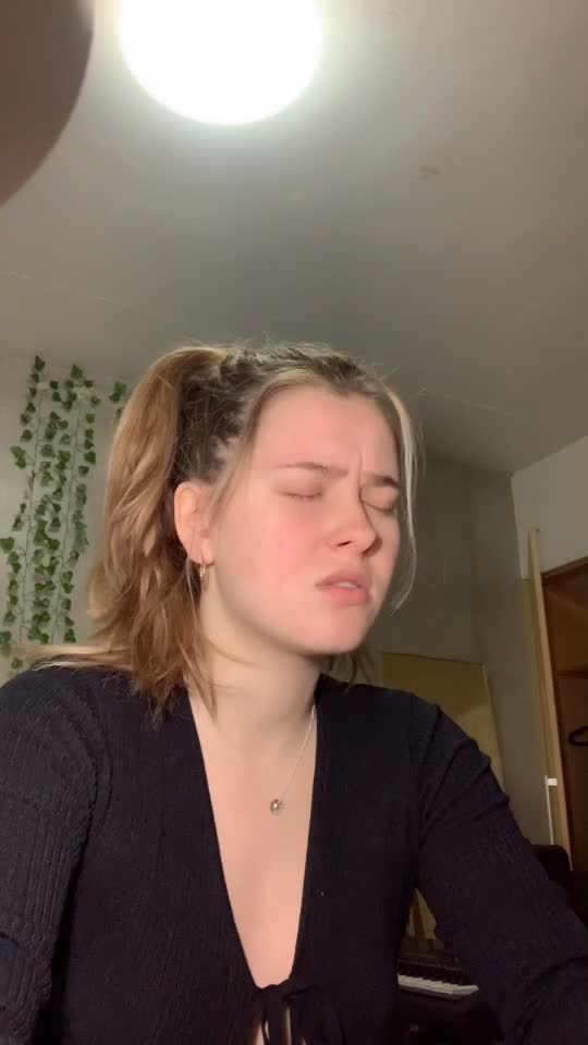 @becca