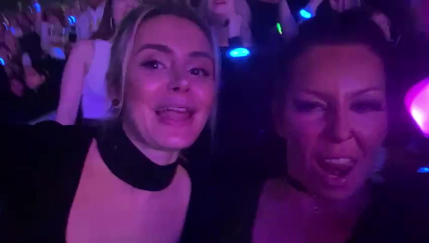 @MrsOPunkt