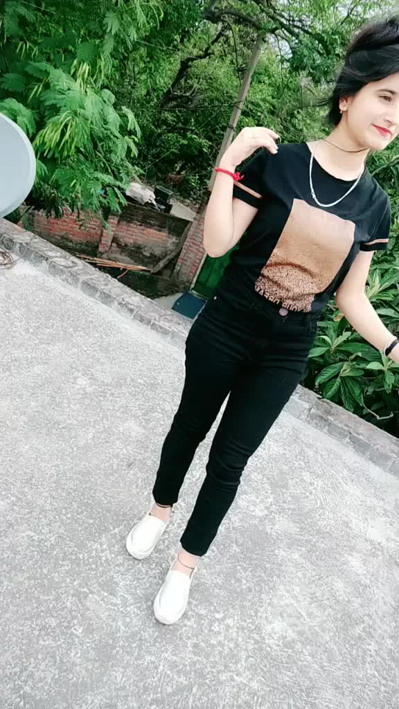 @I_m_ananya1111
