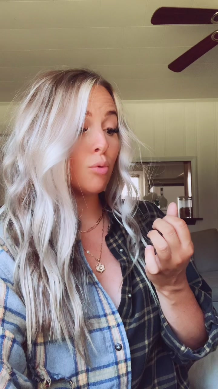 @Olivia_Hall