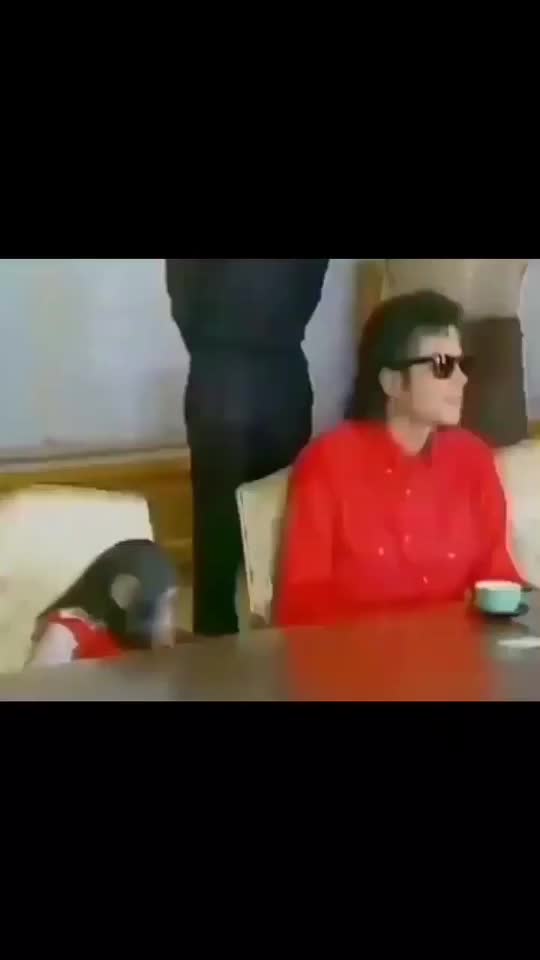 @Michael_EveJackson