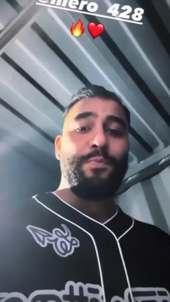 @Mero_428