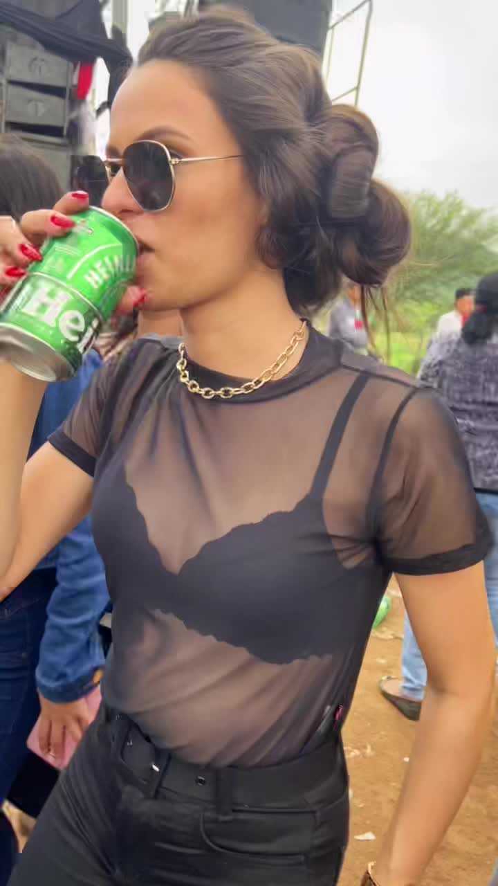 @Karolina Miranda