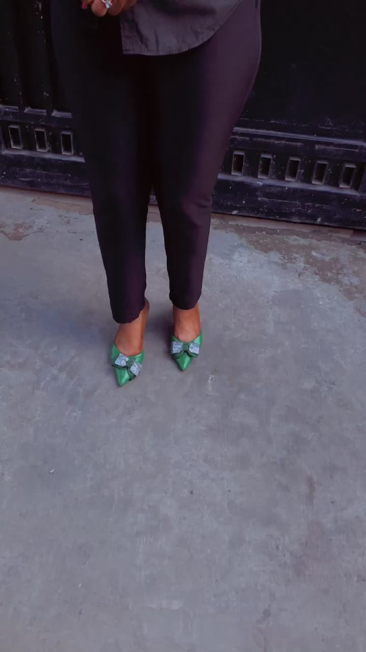 @Sarah Muzi la star