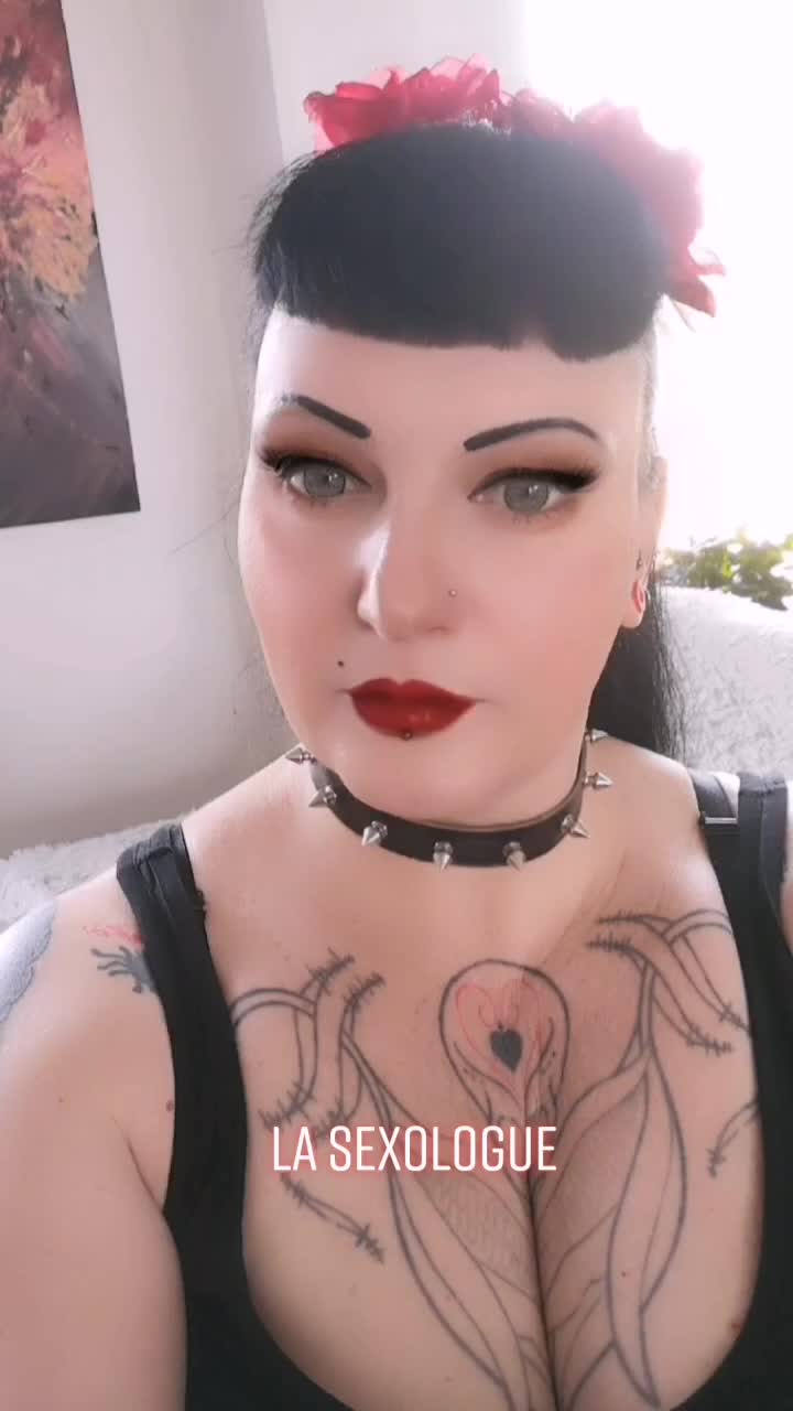 @🦇Abbey Von Stein🦇