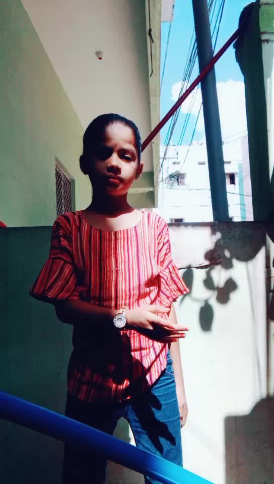 @rowdy girl poojitha