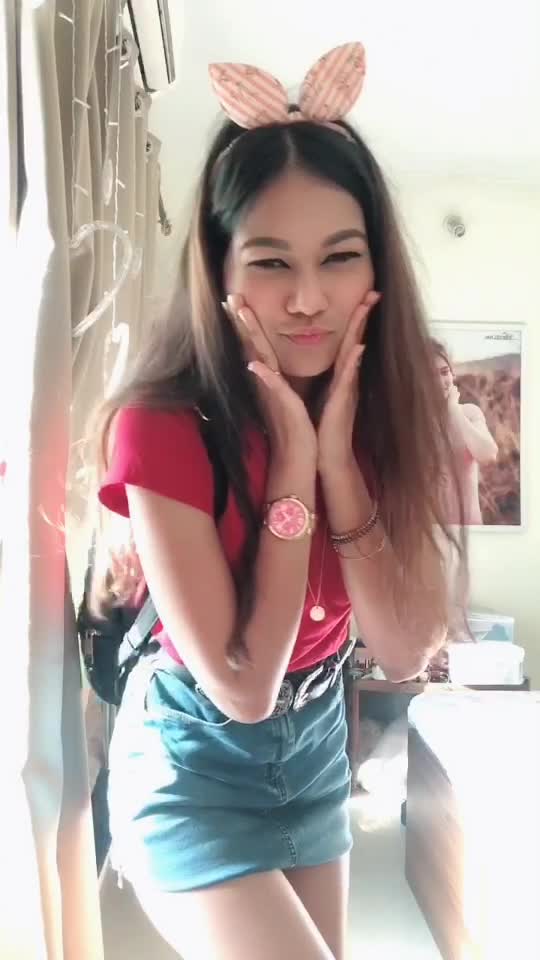 @aint_your_babygirl