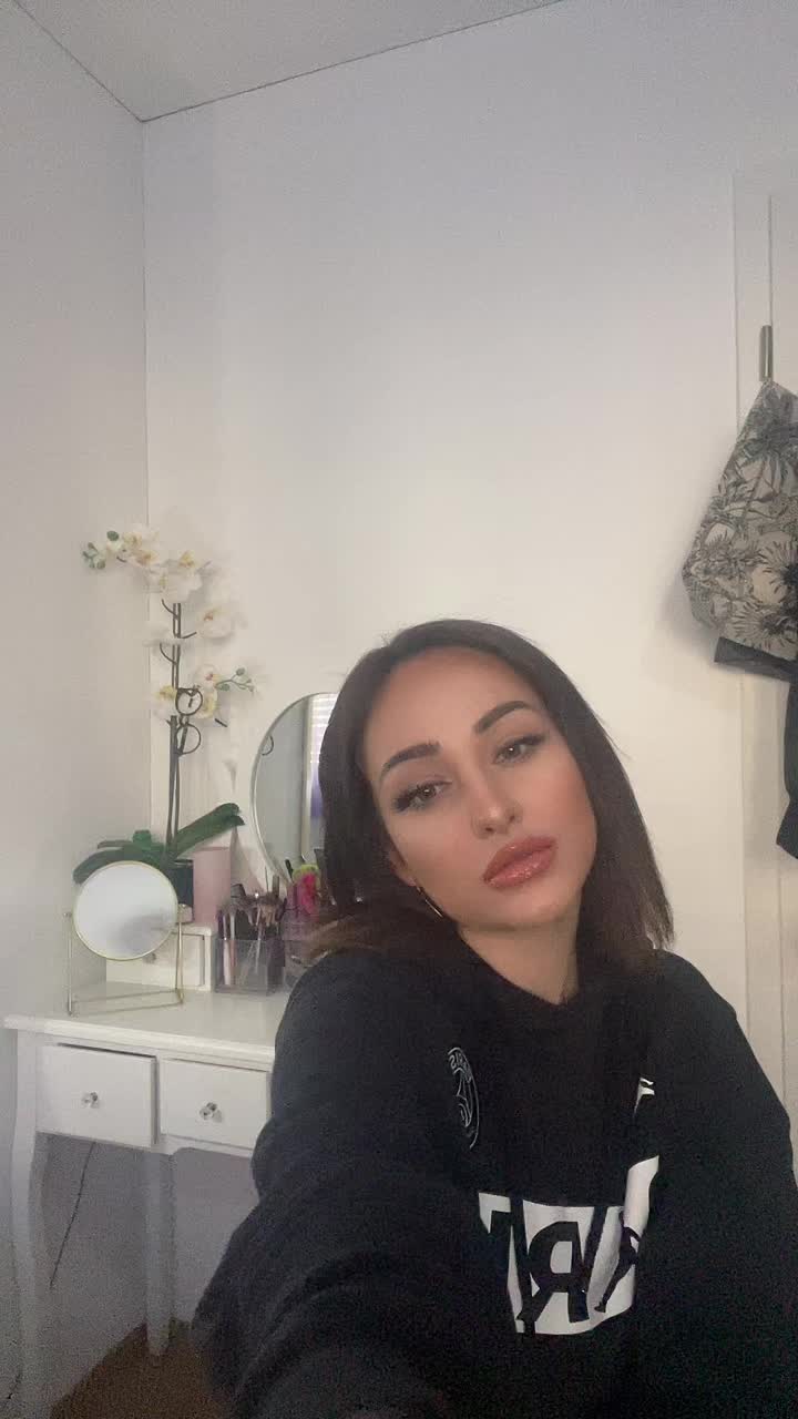 @Julia.domislic