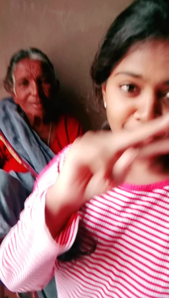 @ravali😍