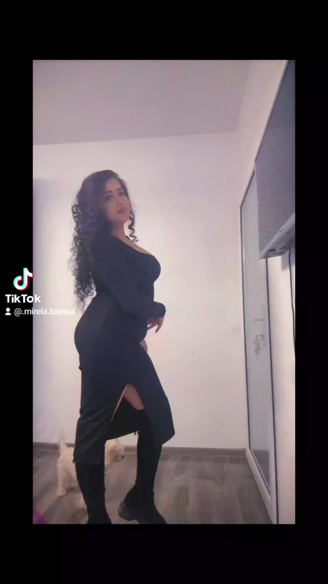 @Mirela._.Bianca