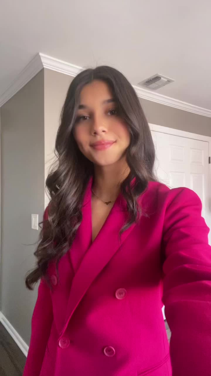 @nicoletteabr