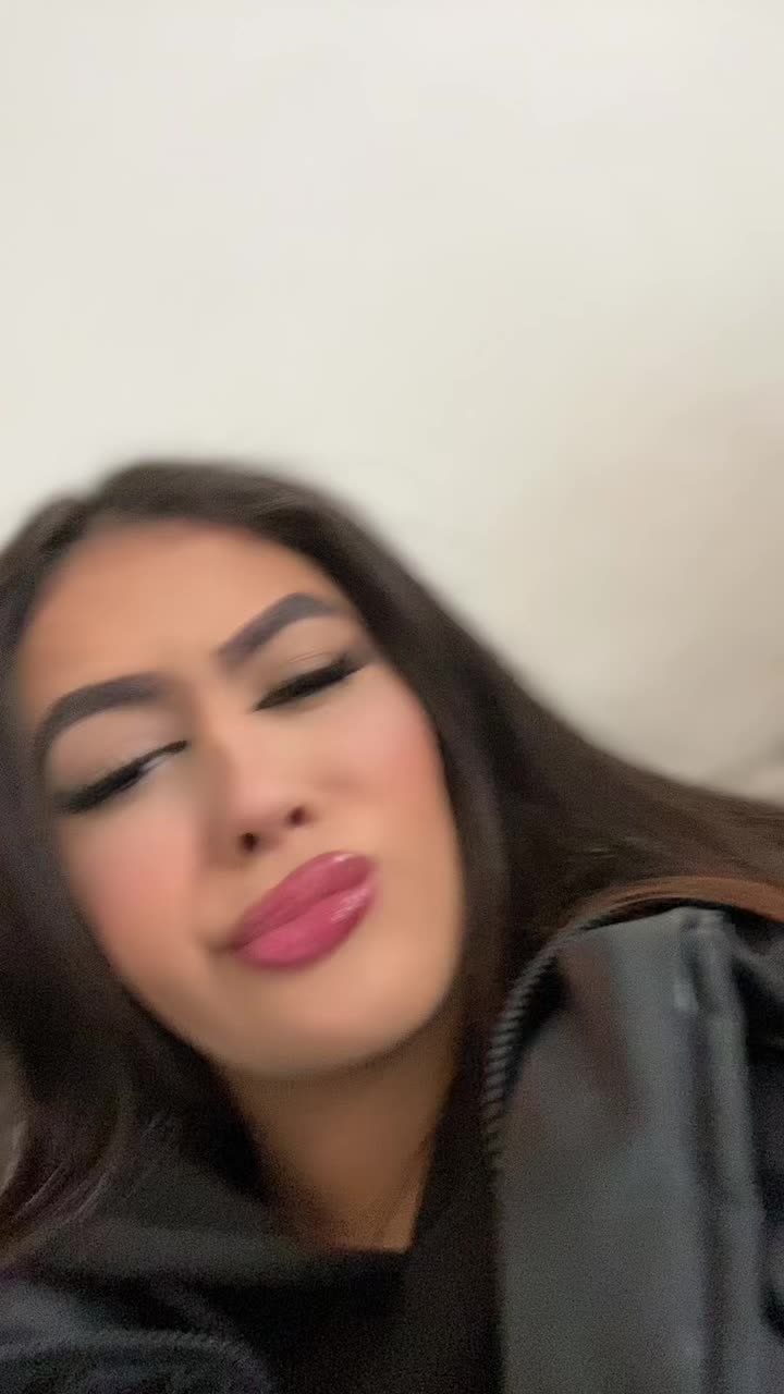 @Lmeryoula.04