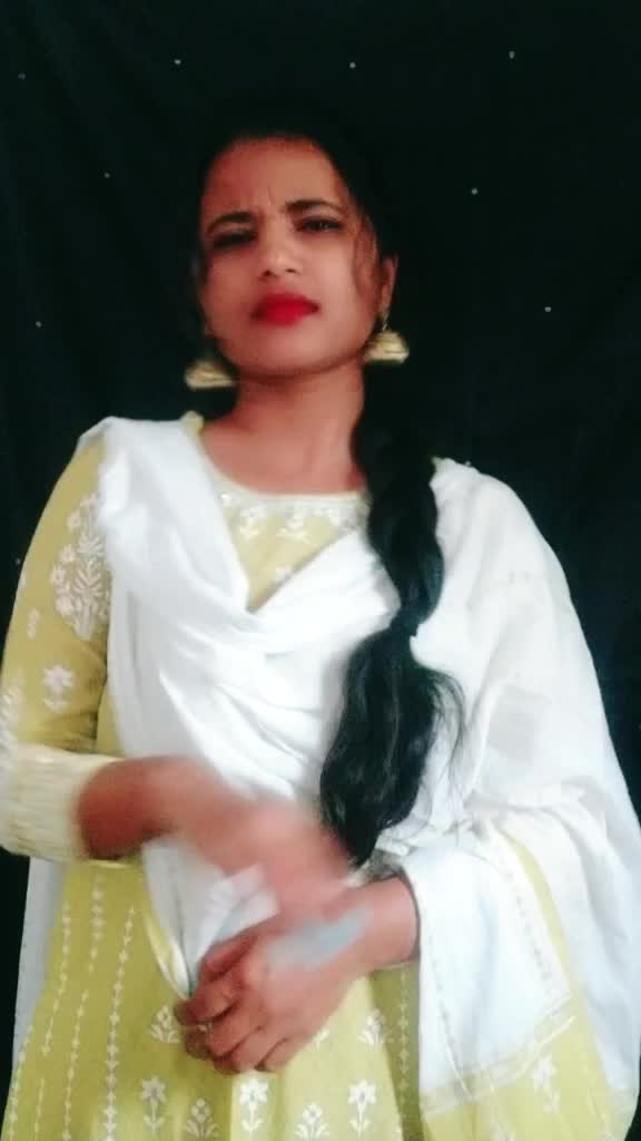 @L❤ahari😘