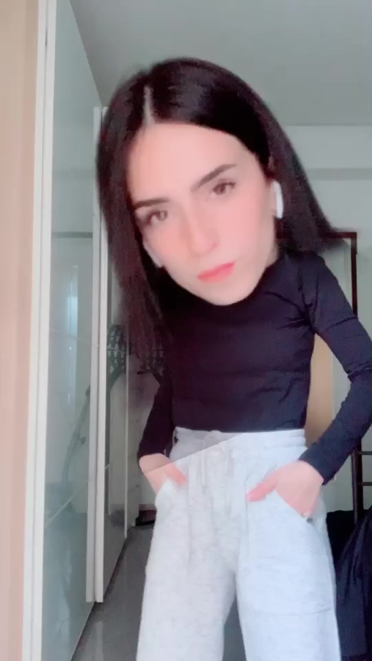 @sarasmell