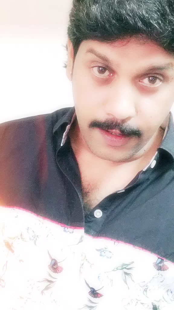 @R AM U