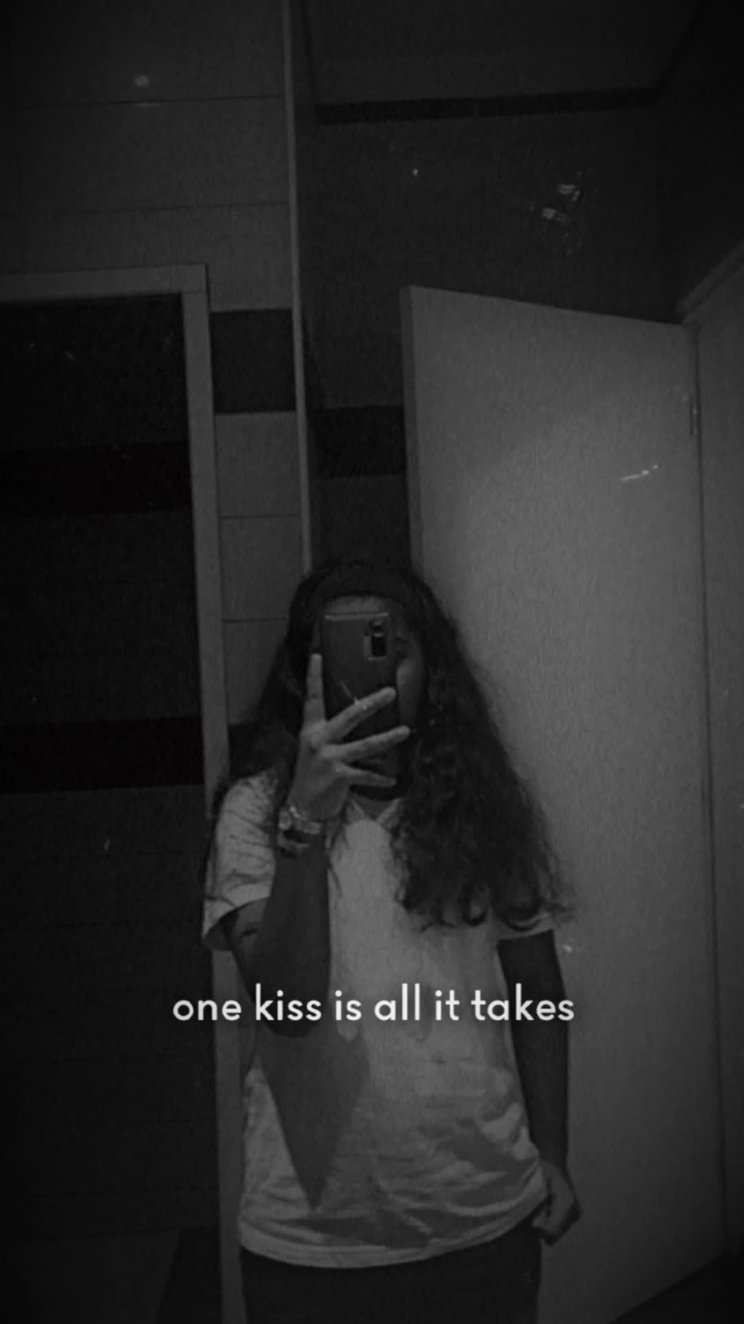 @𝒮𝒽ℯ𝓃𝒶𝓎𝒶