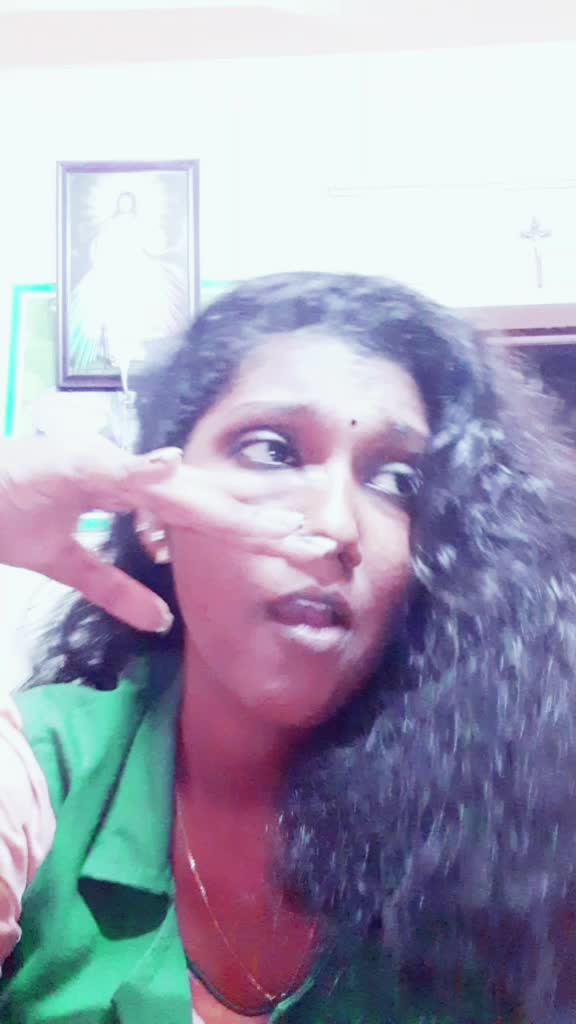 @Athira Vavachiiii