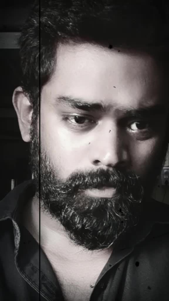 @vigneshTVR