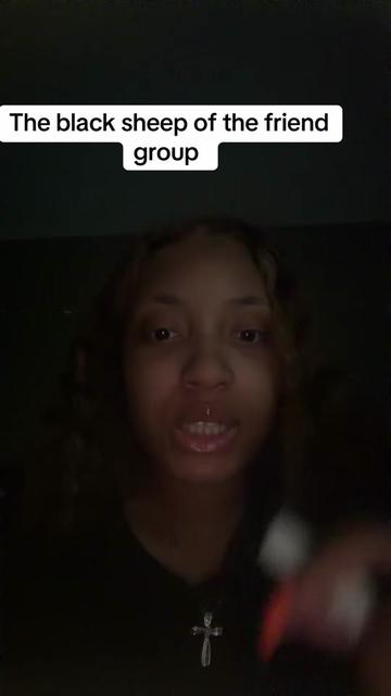 @tikomonroe