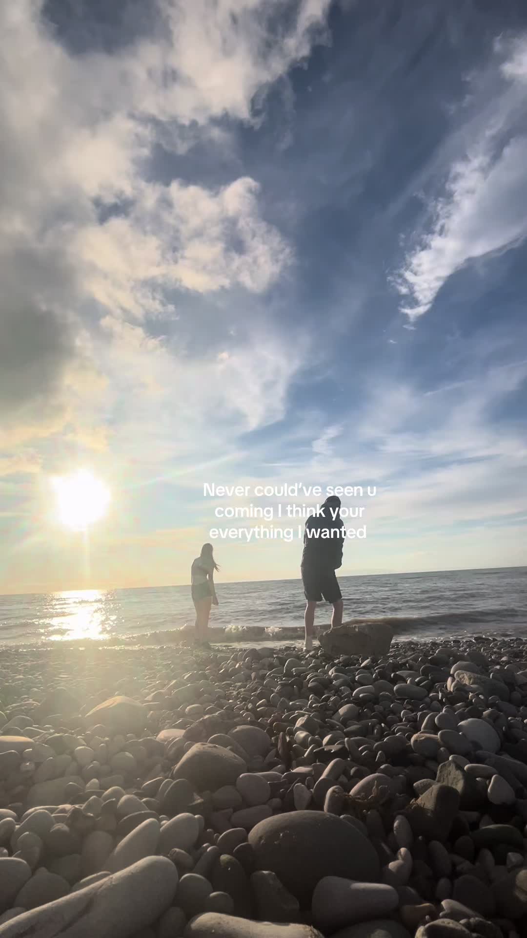 @Maisie Holland