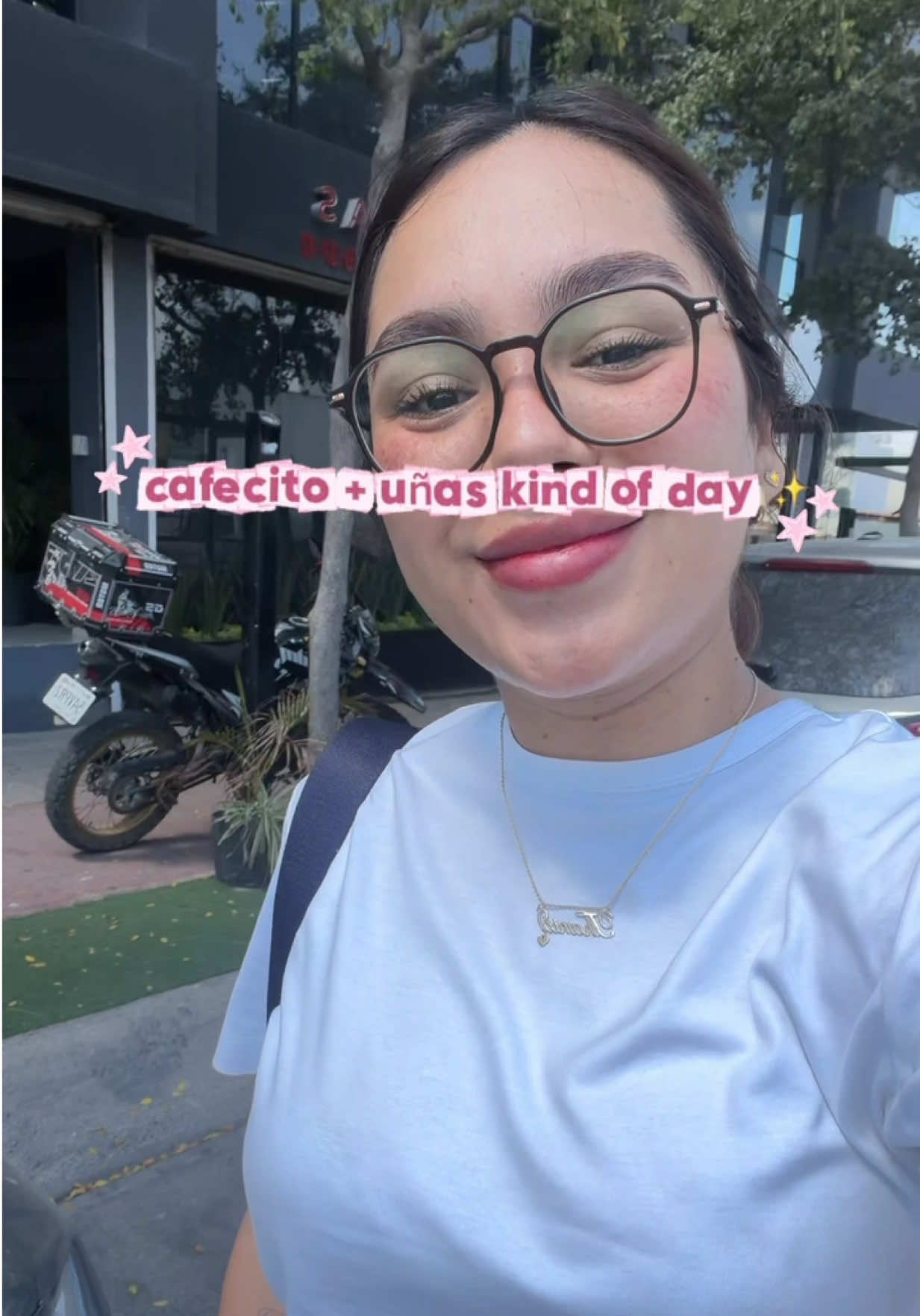 @Thania 🦢🤍✨