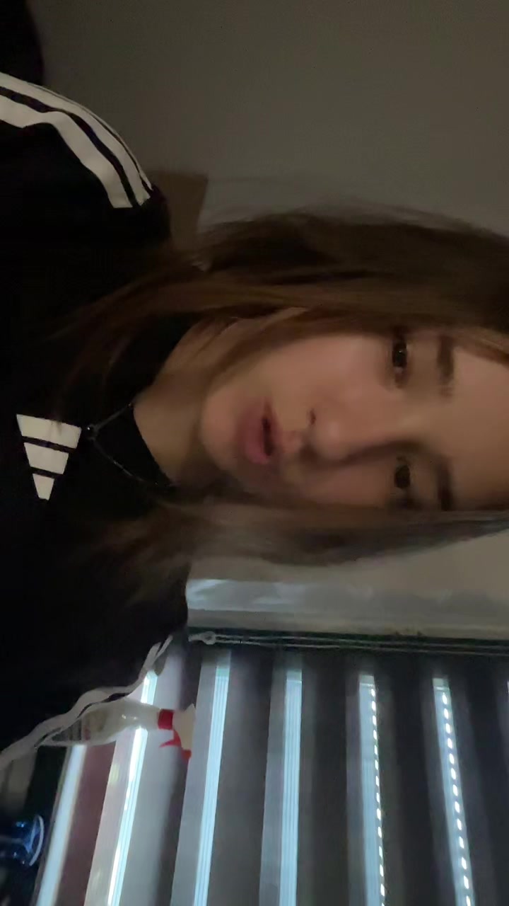 @👻🇩🇪