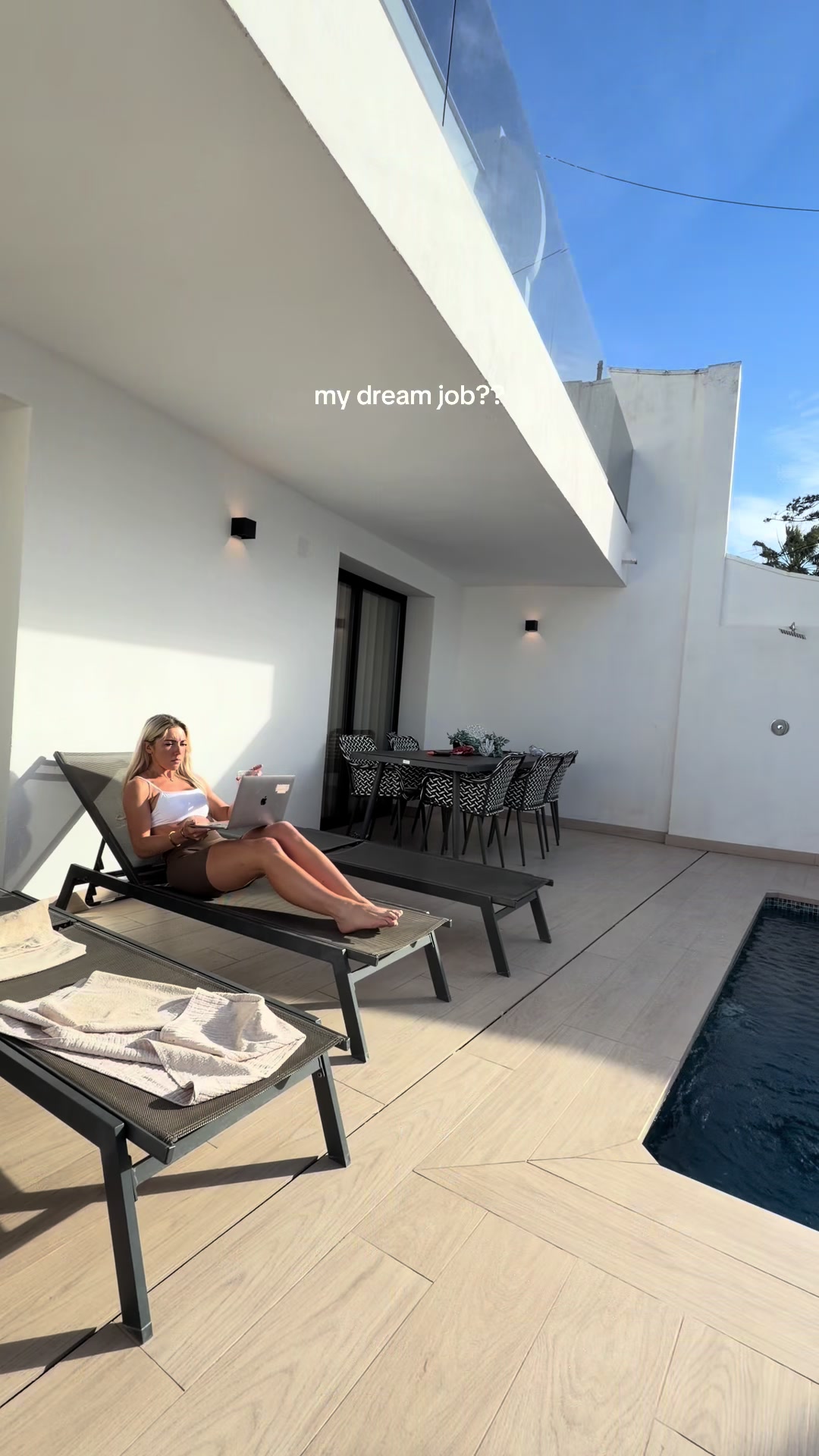 @Katebarrett