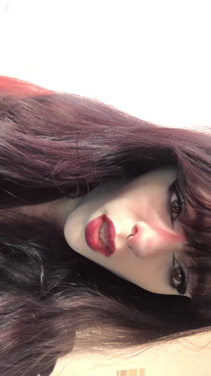 @_maddibrierley