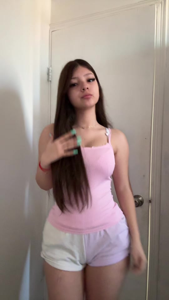@Valentina
