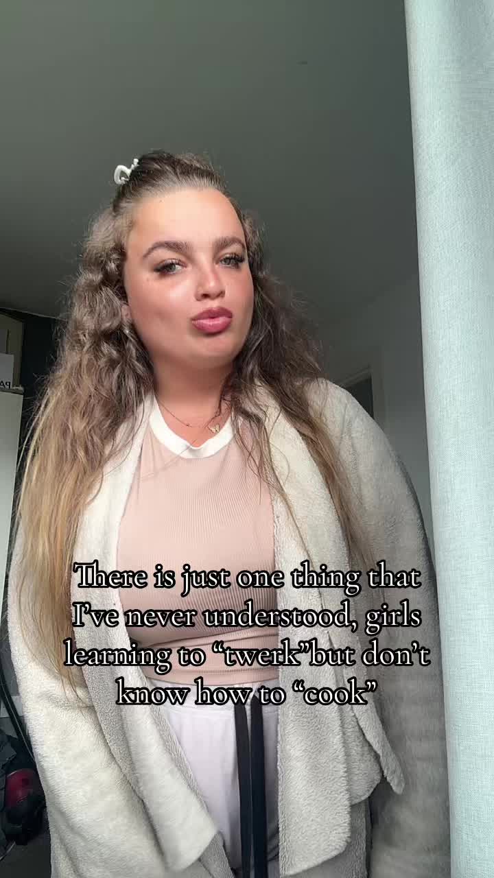 @Aimee🍒✨🦋