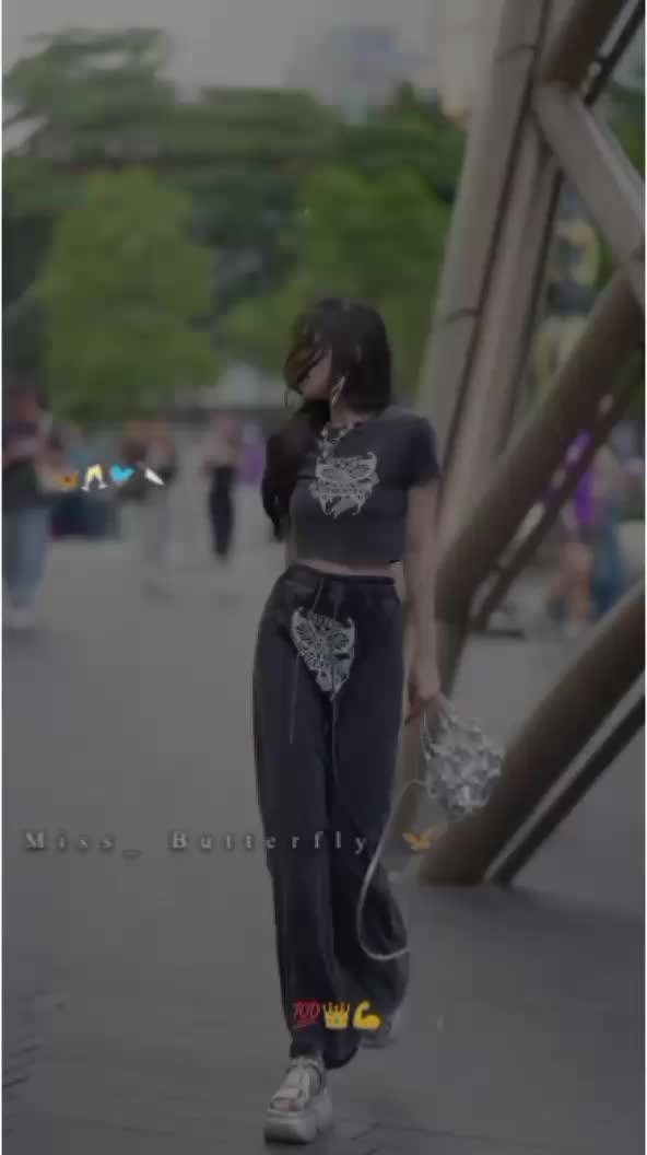 @𝐌𝐢𝐬𝐬 𝐛𝐮𝐭𝐭𝐞𝐫𝐟𝐥𝐲🦋