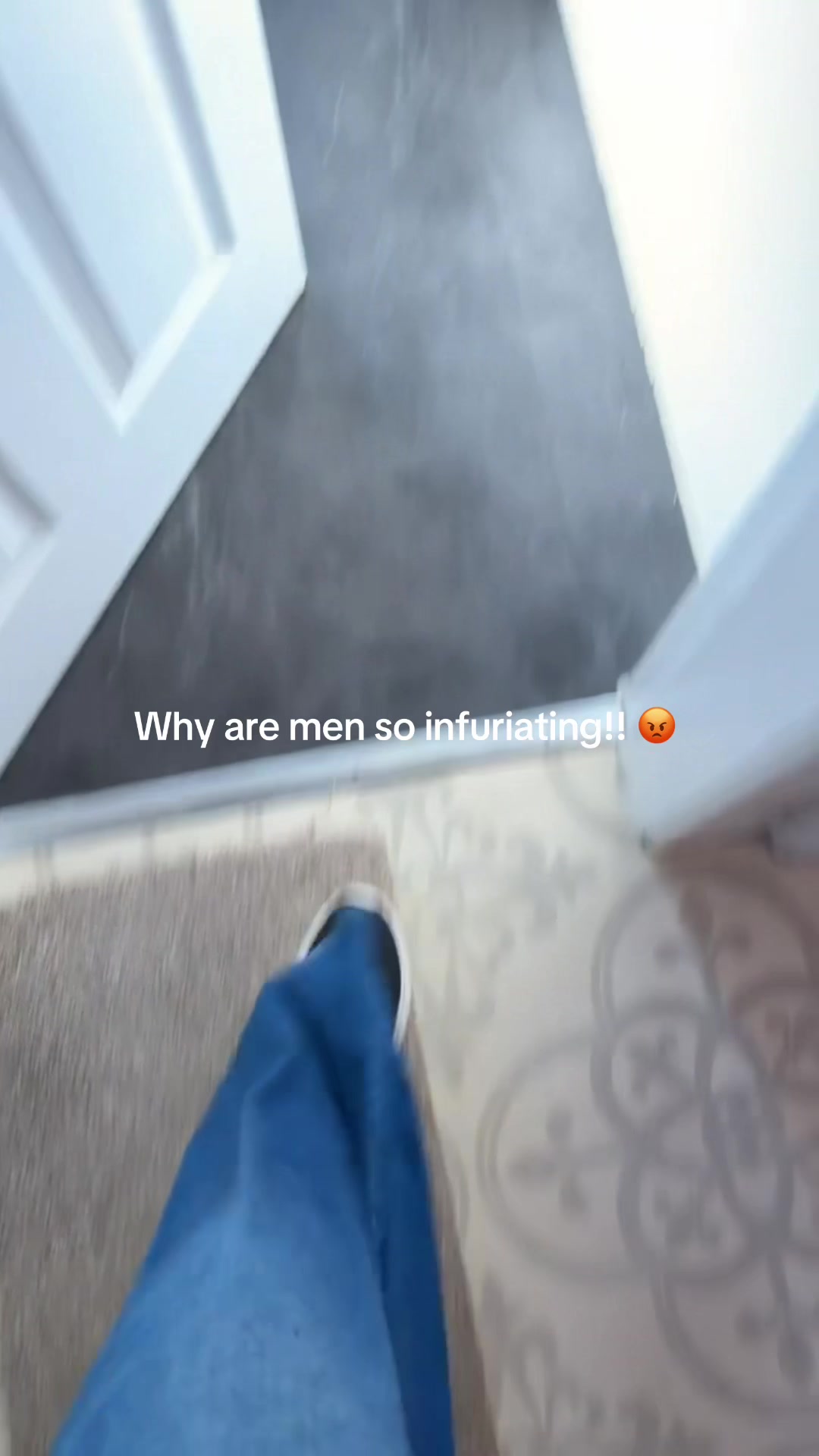 @Claire.Szydelko