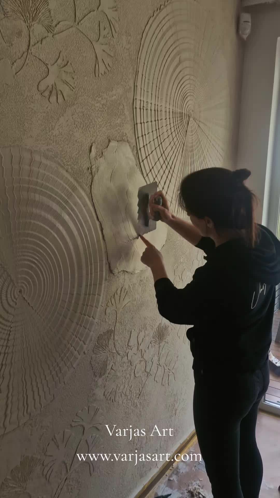 @Varjas Art