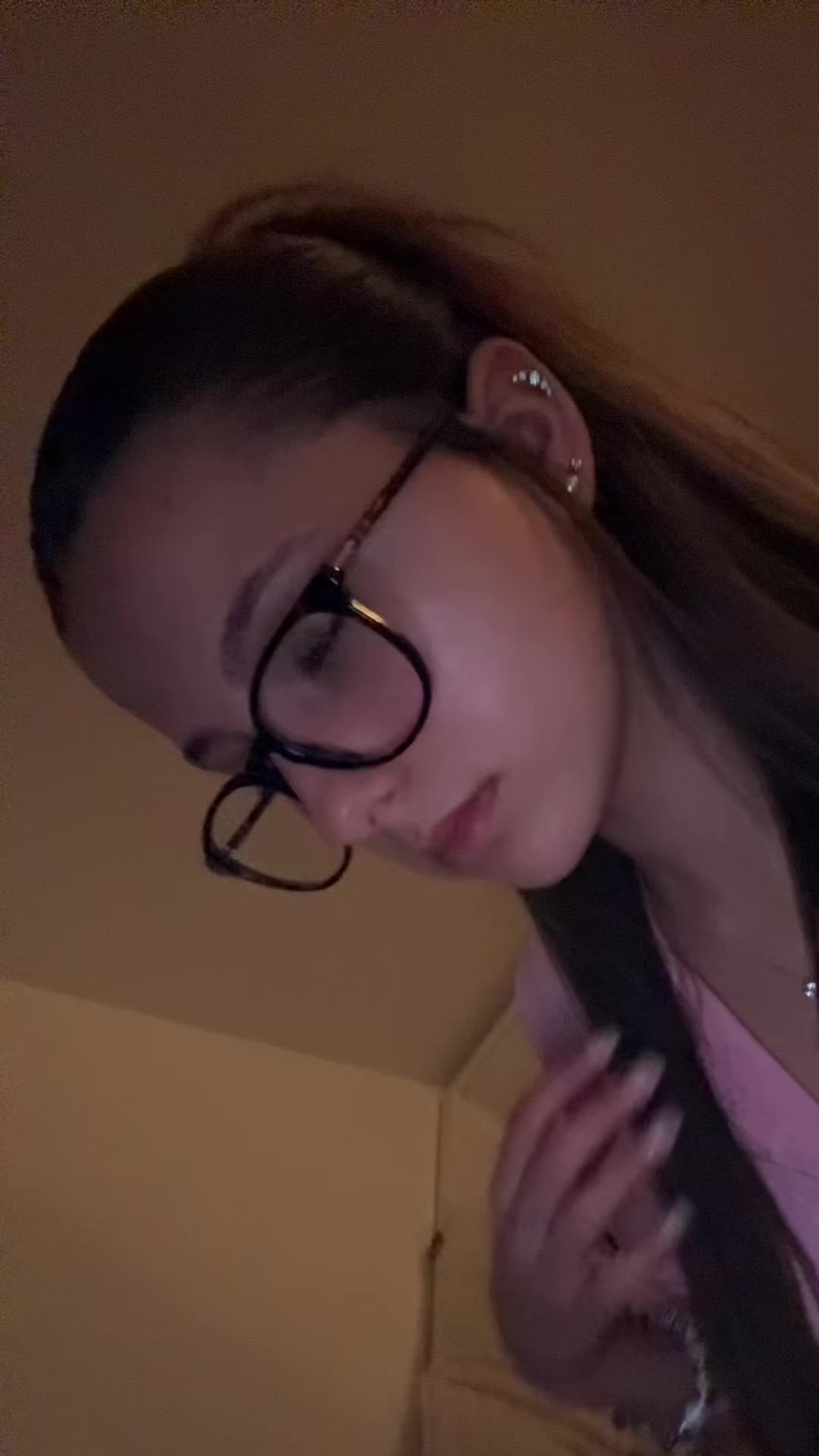 @Lara