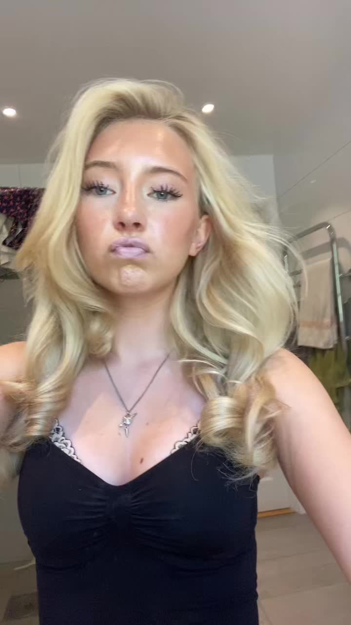 @user1678903305