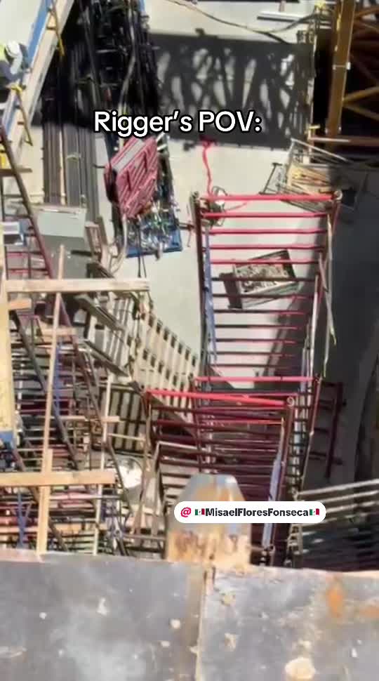 @Mr. Max 🏗️