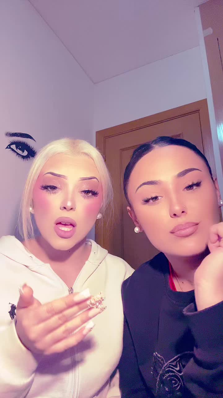 @𝓐𝓲𝓷𝓱𝓸𝓪🎀