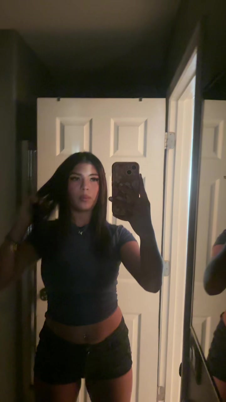 @lacubanabellaa