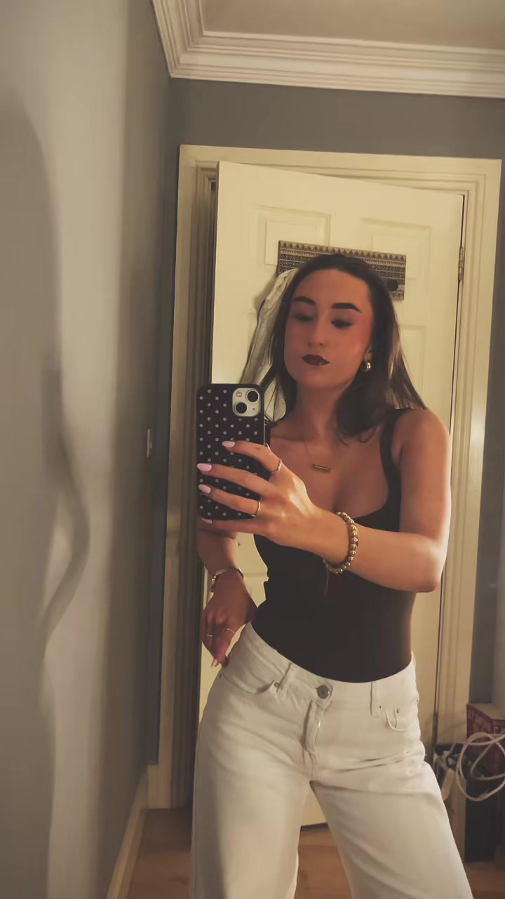 @emilyregann