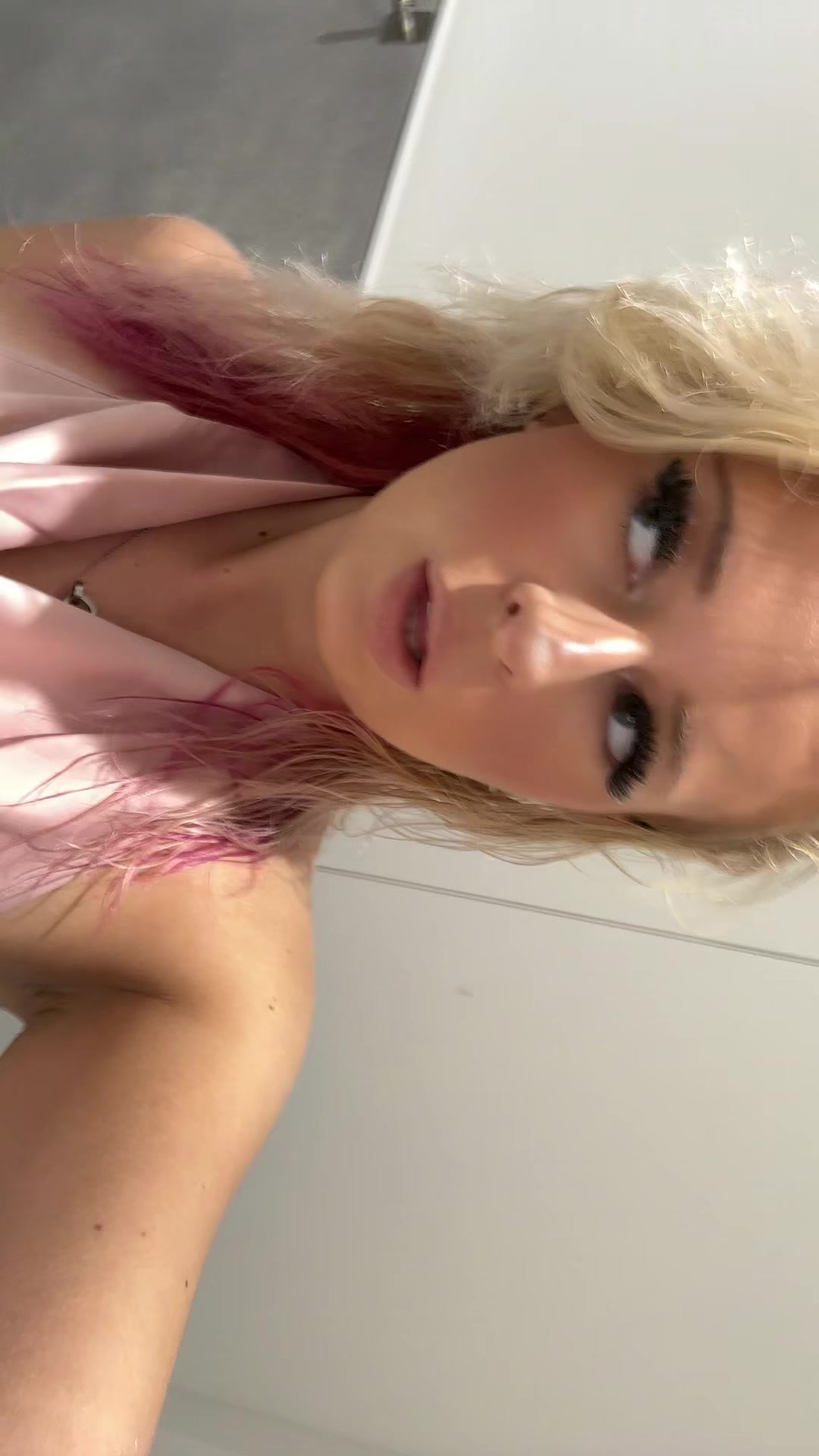 @Ellapella