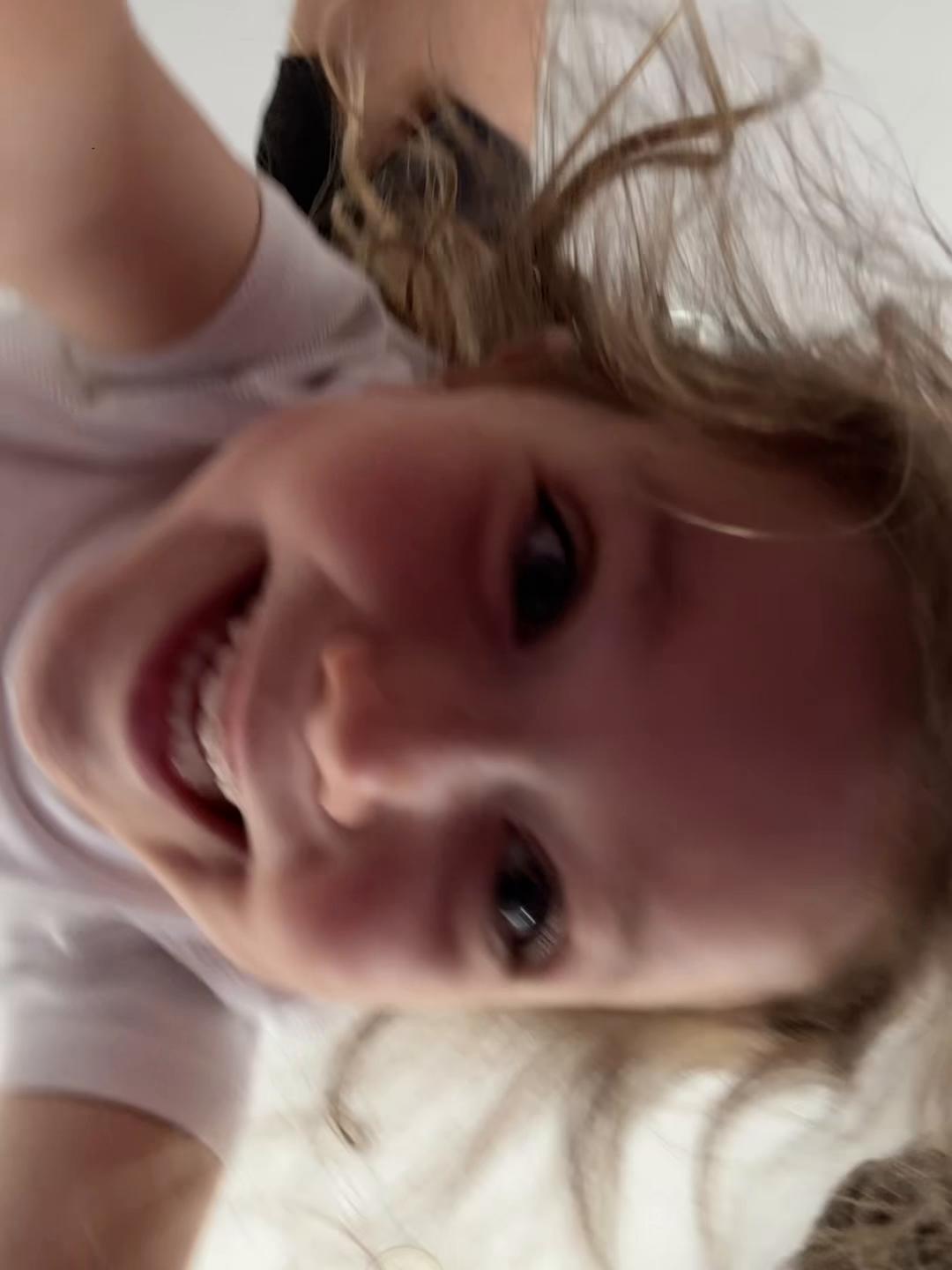 @AfroditiAmoxostou