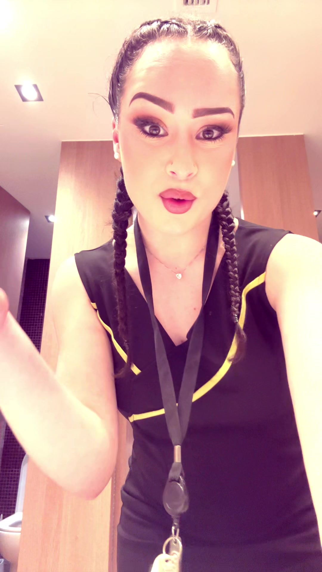 @💋