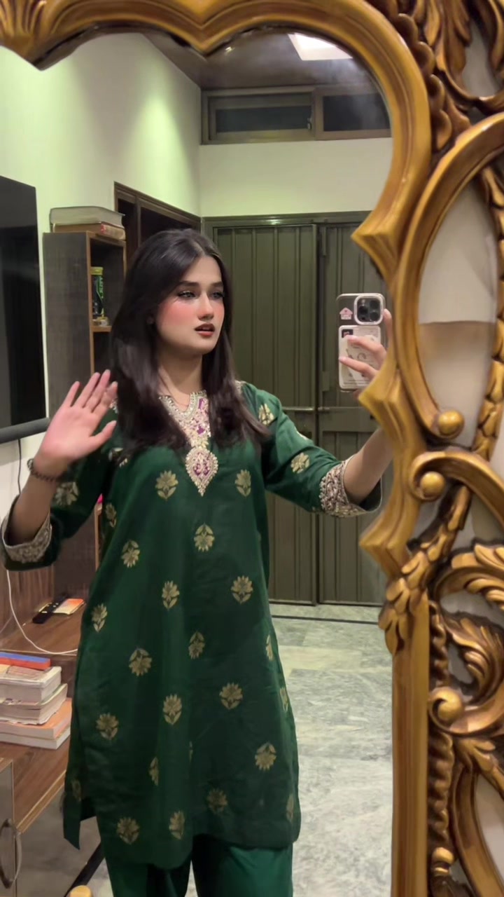 @AREESHA