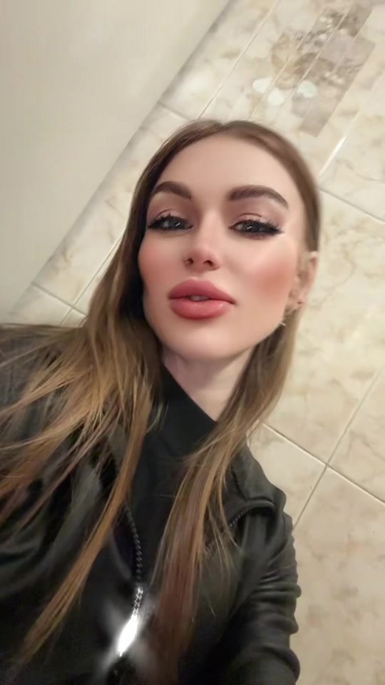 @_missmia___